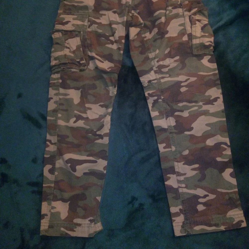 Gap Kids Green Camo Cargo Pants & Blue Denim Jogger Jeans Sz 10 - 2 Pair